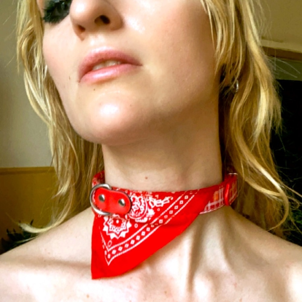 Red Handkerchief Collar Choker